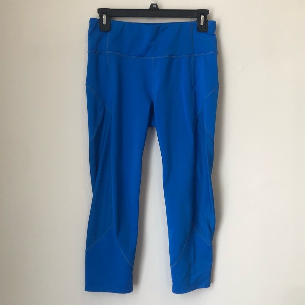 Athleta Blue Mesh Capris Size Medium